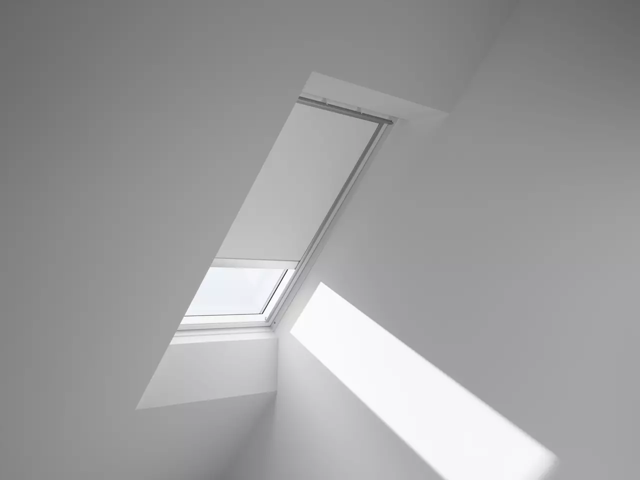 Tenda oscurante INTEGRA elettrica DML