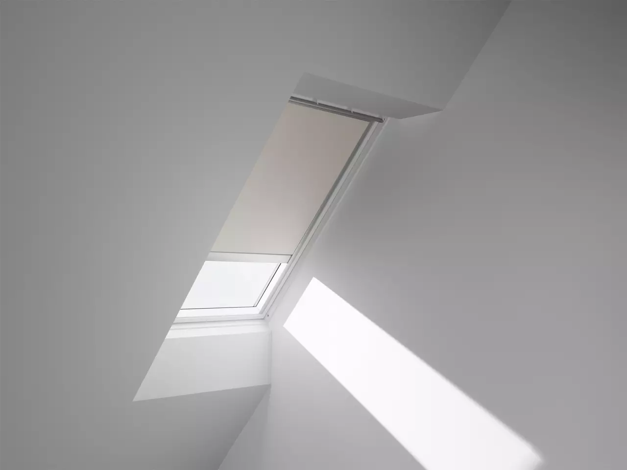 Tenda oscurante INTEGRA elettrica DML - immagine 2